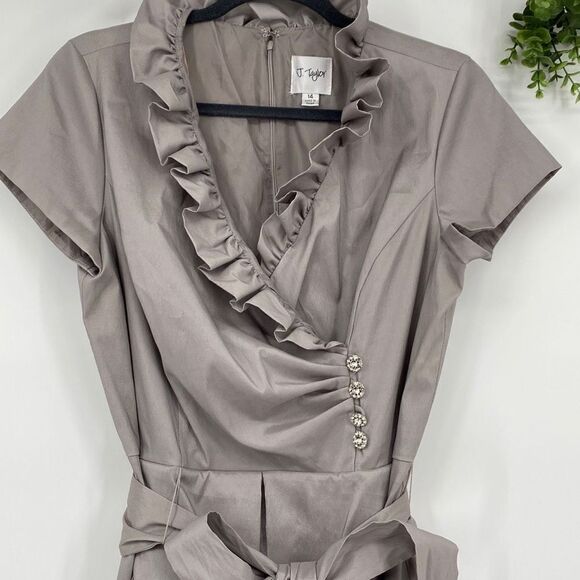 J .Taylor Tafetta Dress Ruffle Silver Rhinestones  Occasion Short Sleeve MIDI 14 - Picture 2 of 13
